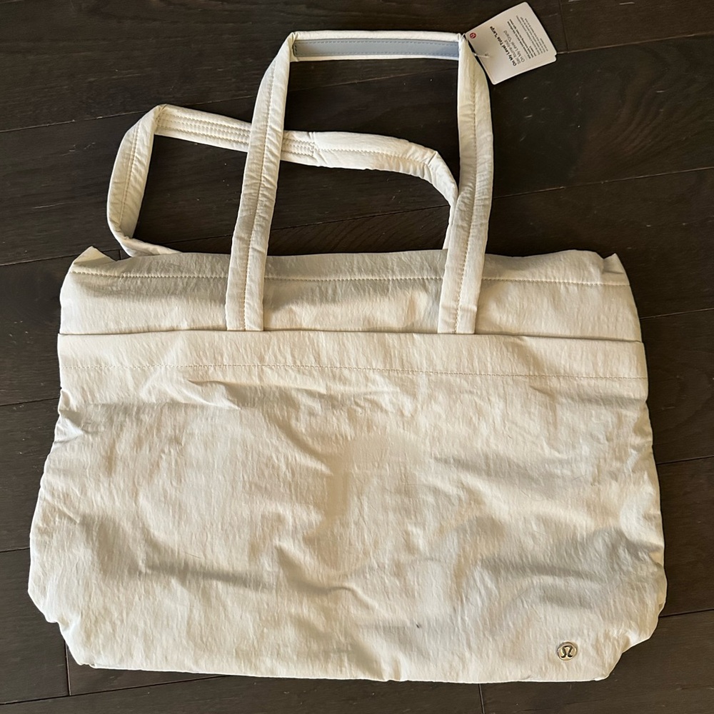 lululemon athletica On My Level Tote Large 15L